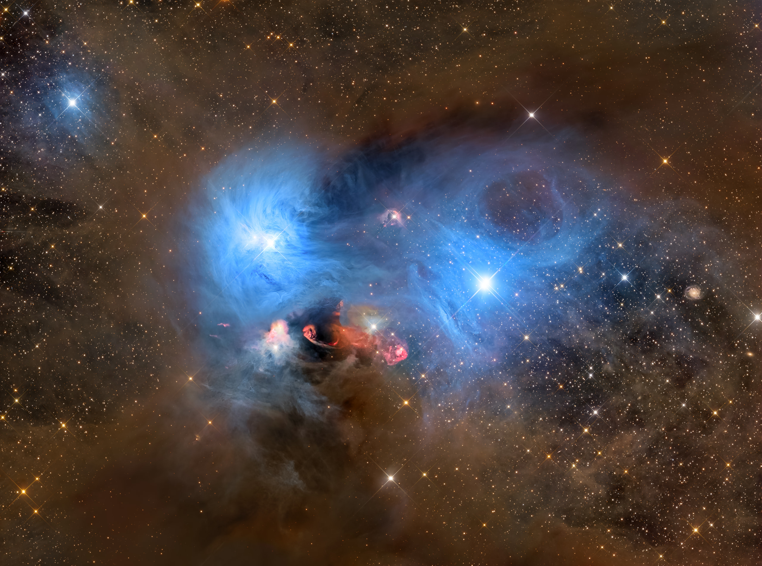 A Deep Zoom Into The Heart Of Corona Australis
